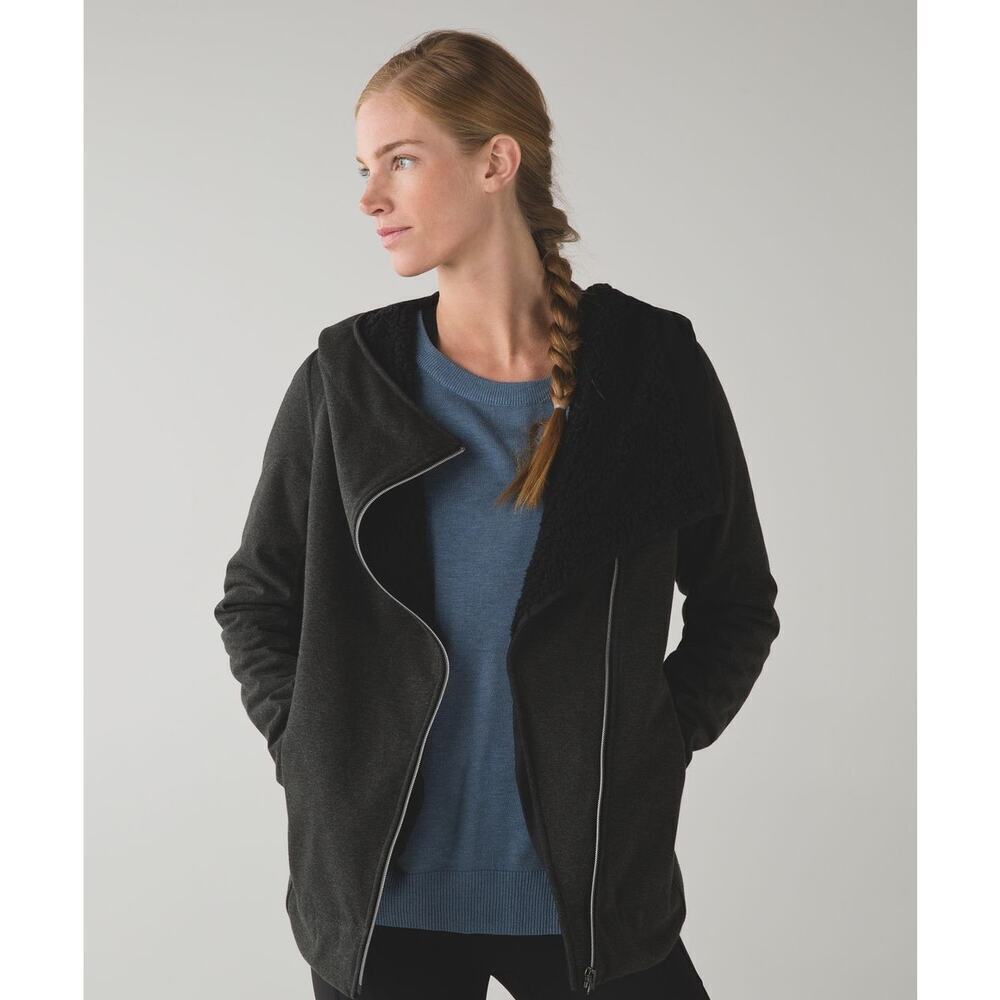 Lululemon Cozy Up Buttercup Jacket Black Size 12 Outdoors Casual Classic